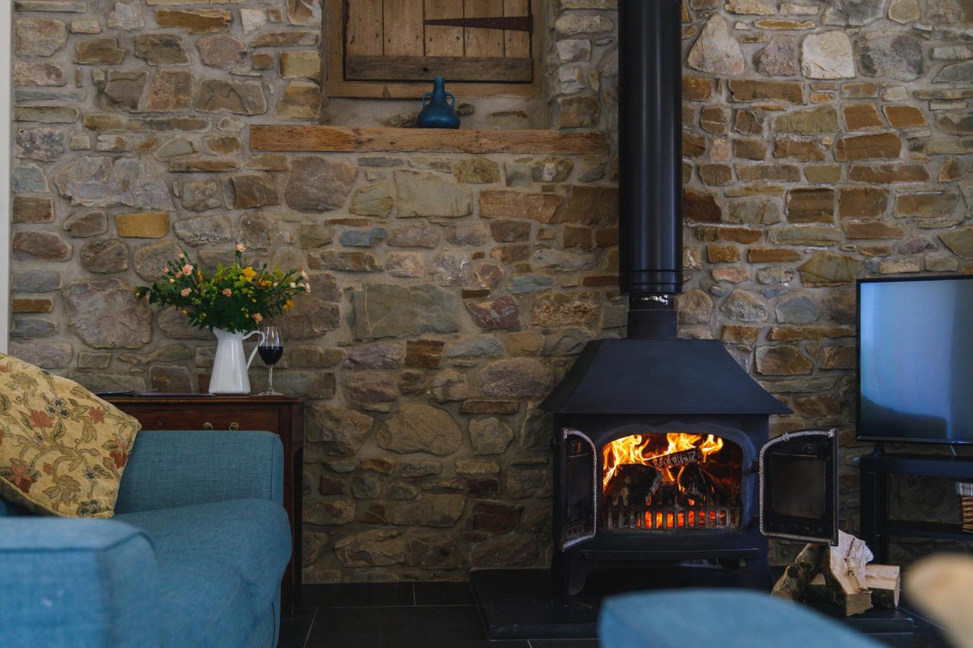 Broomhill Barns Minwear Rum bild